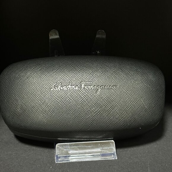 Salvatore Ferragamo Sunglasses - NWTO - Picture 7 of 7